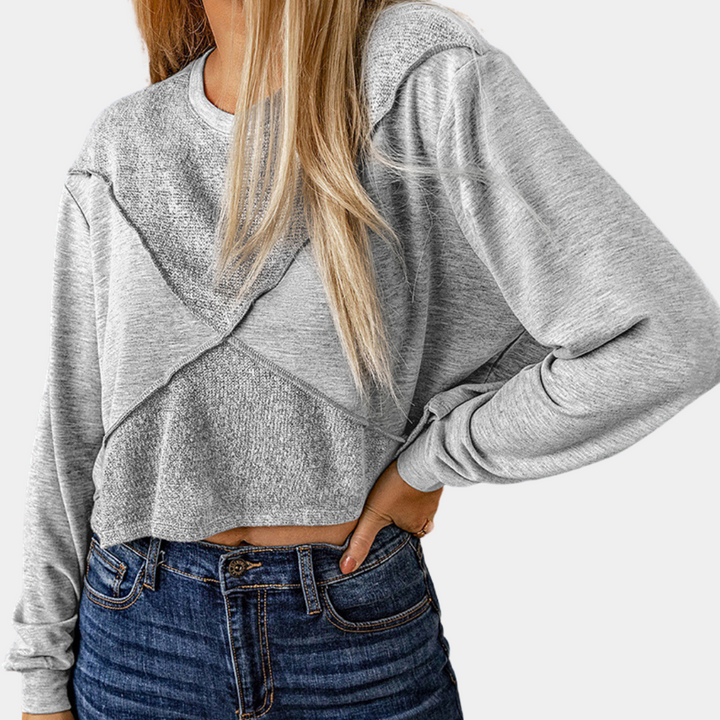 Joanie - Stylisches Cropped Top für Damen mit kunstvollem Patchwork