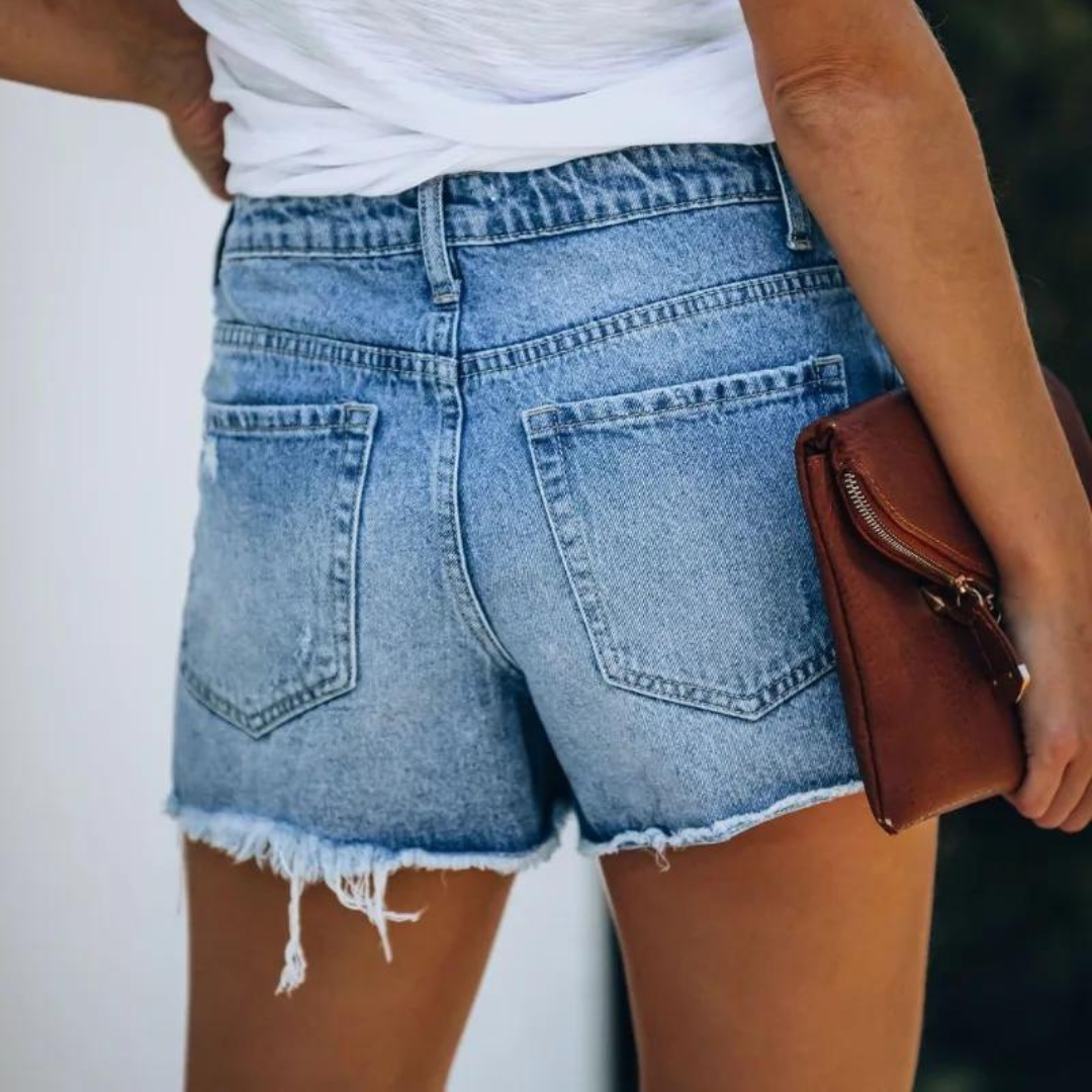 Hildegard - Moderne Shorts mit ausgefranstem Saum für Damen