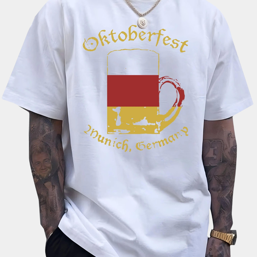 Aleksandr - Stilvolles Oktoberfest Bierkrug-T-Shirt