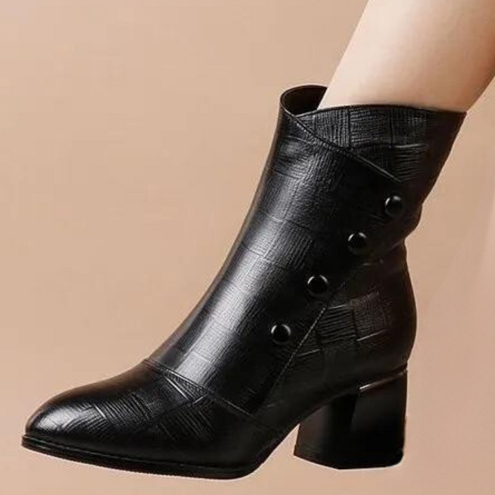 Marka - Stylische Damen-Absatzstiefel mit Reißverschluss