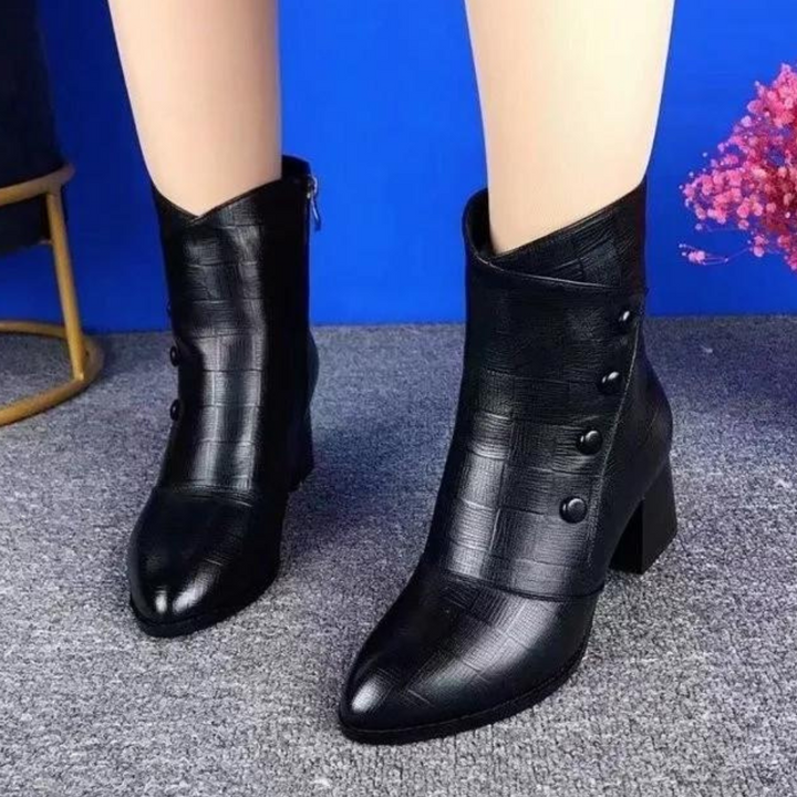 Marka - Stylische Damen-Absatzstiefel mit Reißverschluss